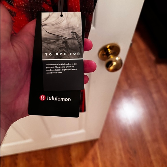 Lululemon Metal Vent half zip - Picture 4 of 4